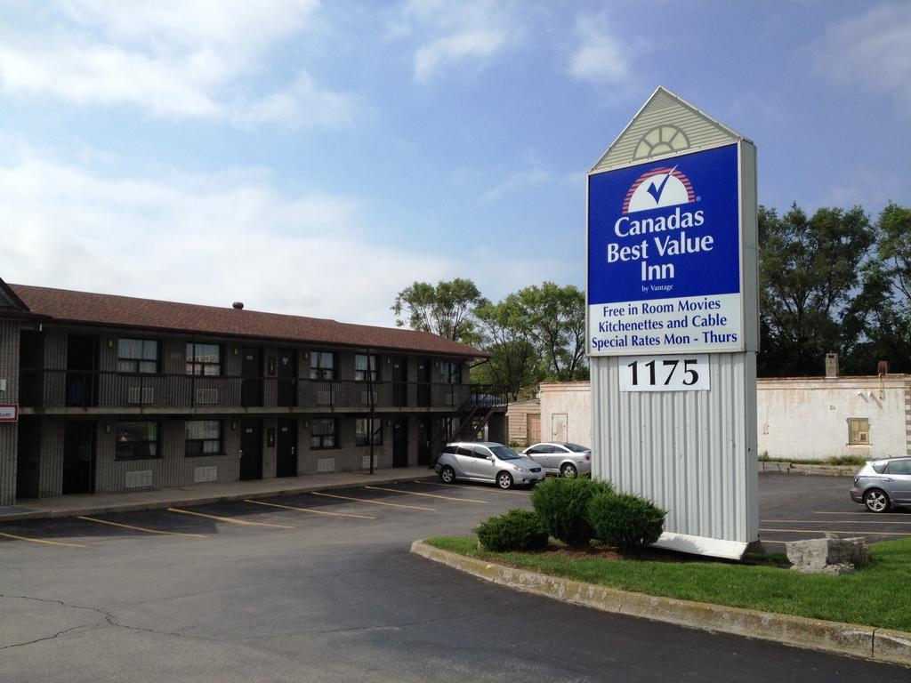 Victoria Motel Kitchener Exterior photo