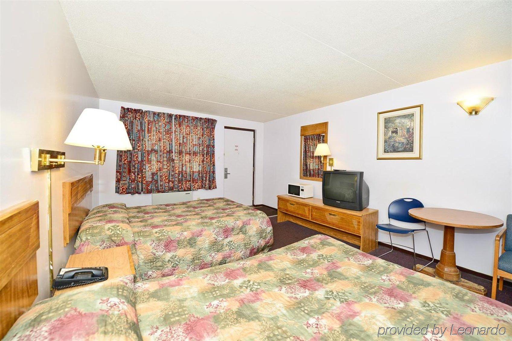 Victoria Motel Kitchener Room photo