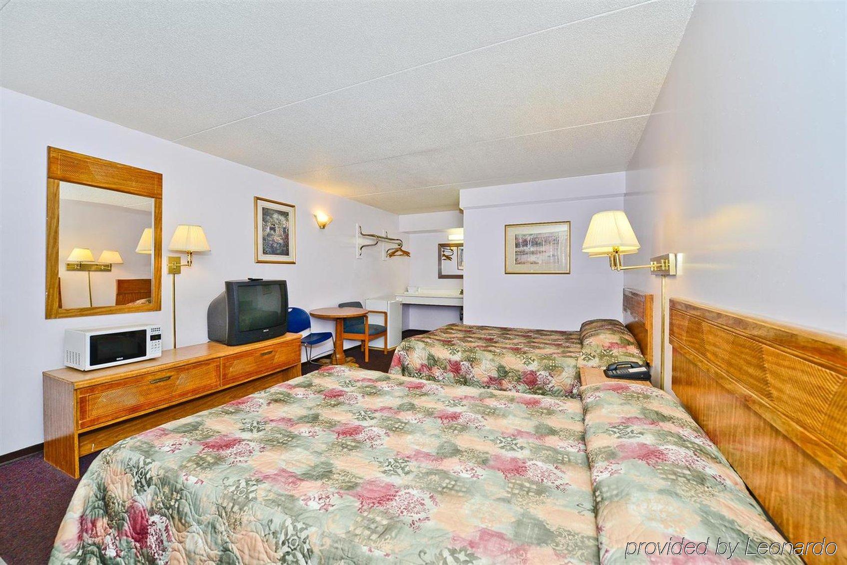 Victoria Motel Kitchener Room photo