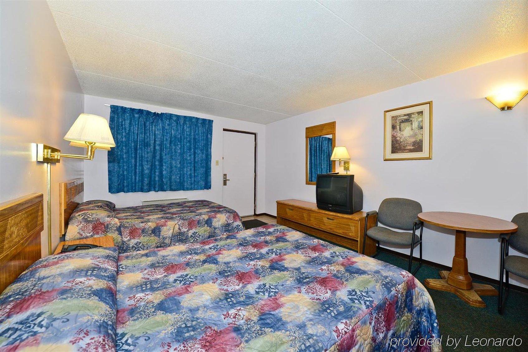 Victoria Motel Kitchener Room photo